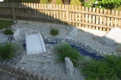 gartengestaltung-vorgarten-bruecke-hinten
